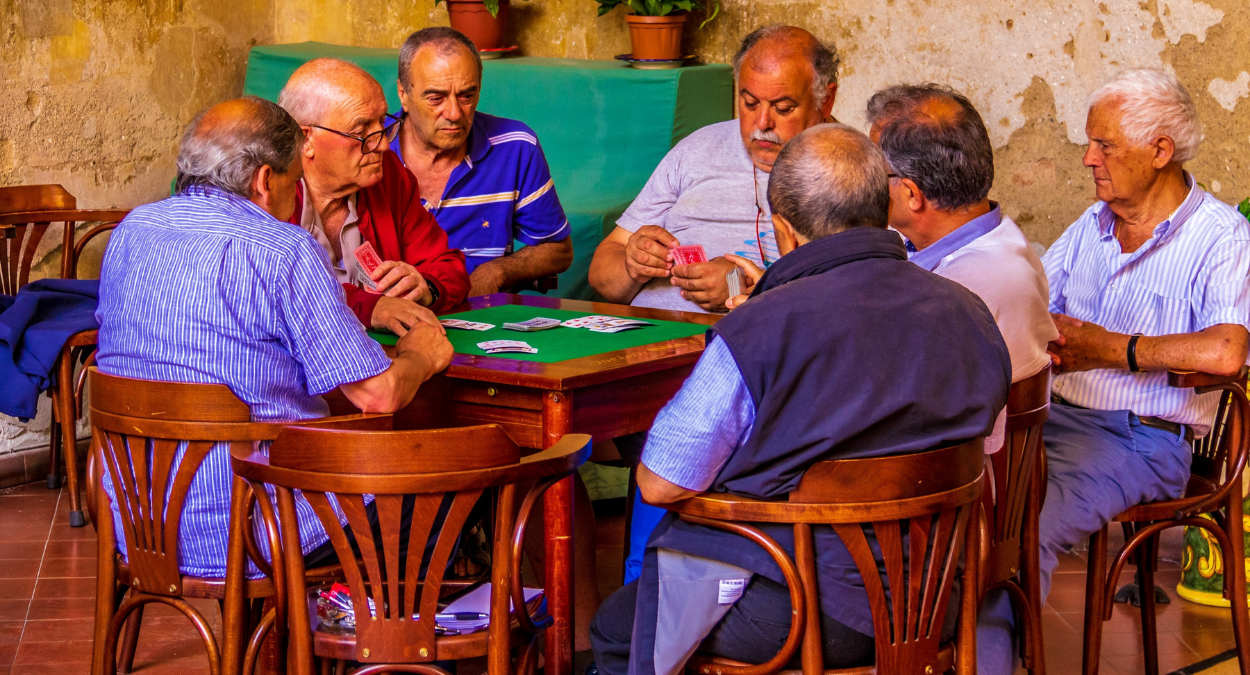 Saiba como funciona a aposentadoria para pessoas de baixa renda