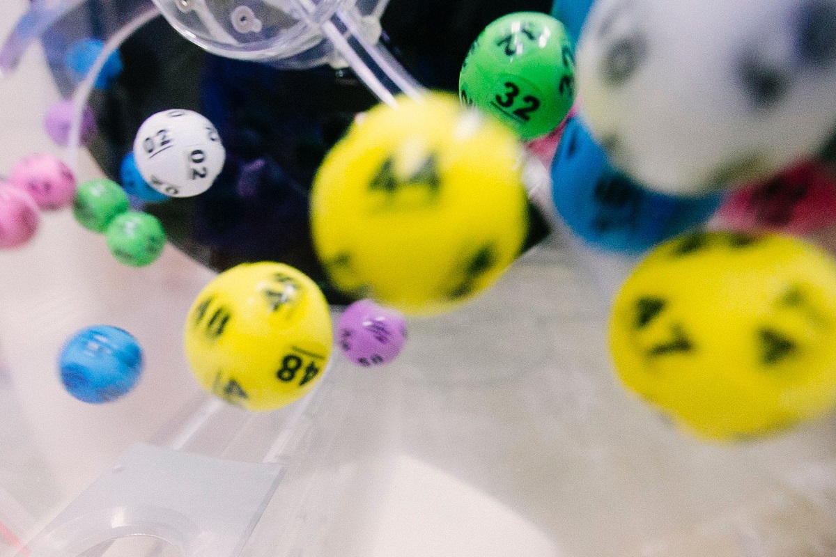 Resultado das loterias - a imagem mostra bolas da sorte