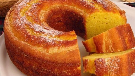 Bolo de milho: 6 receitas deliciosas para acompanhar o café da tarde
