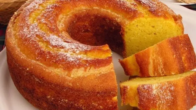 Bolo de milho: 6 receitas deliciosas para acompanhar o café da tarde