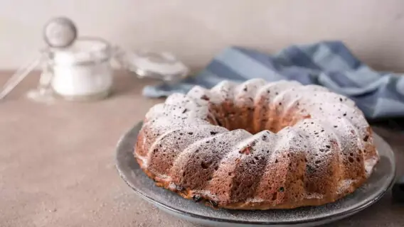 6 receitas de bolo simples para você fazer no café da tarde