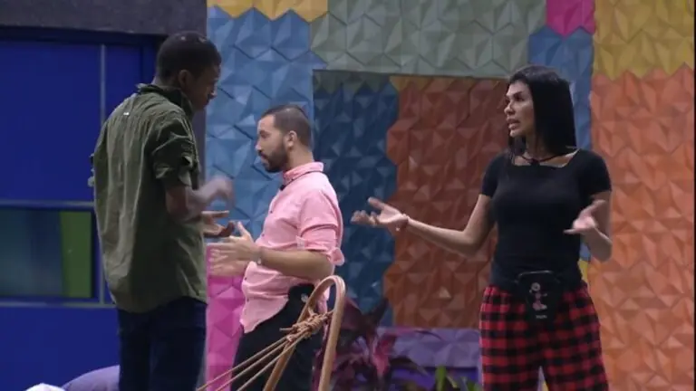 Resumo BBB21 (01/02): madrugada tem discussões e bronca do Big Boss
