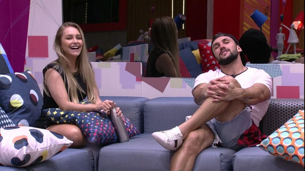 Carla e Arthu - enquete BBB 21