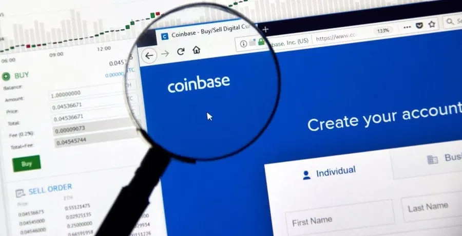 lupa sobre o logotipo da coinbase