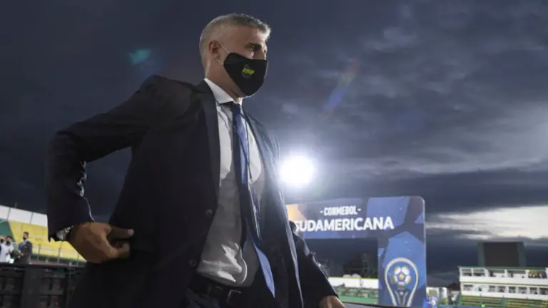 Carreira de Crespo: veja a trajetória do novo treinador do São Paulo