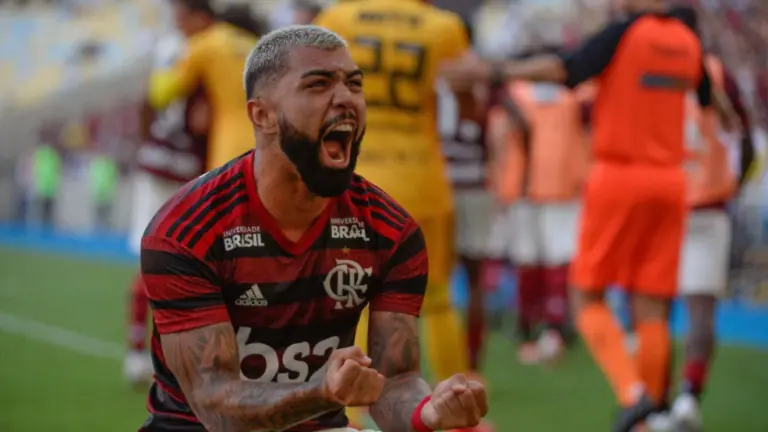 Gabigol chega a 100 jogos no Flamengo neste domingo; veja os números