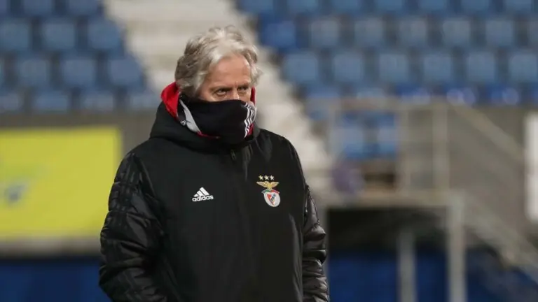 Moreirense x Benfica: onde assistir ao vivo e escalações do jogo (14/02)