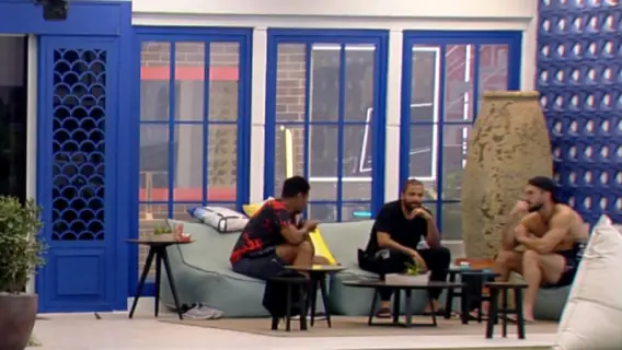 BBB21: Nego Di insinua ato sexual com Carla Diaz e revolta web