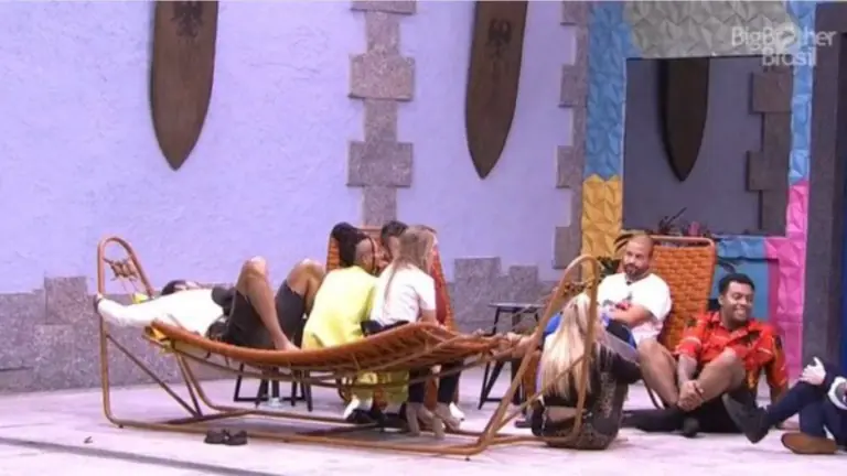 Resumo BBB21: madrugada tem formação do ‘grupo do mal’ (6/2)