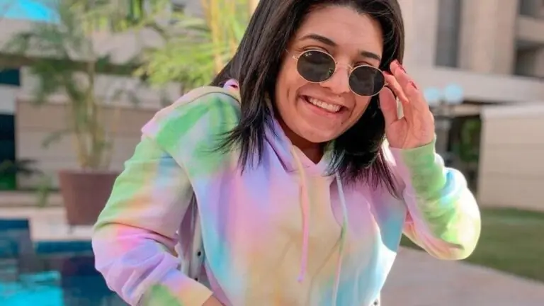 Conheça o segredo do sucesso da tiktoker Pequena Lo