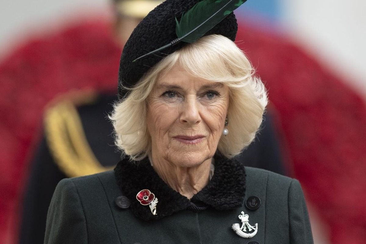 Imagem mostra a Duquesa esposa do príncipe Charles, Camilla Parker-Bowls poderia assumir a coroa da rainha Elizabeth II