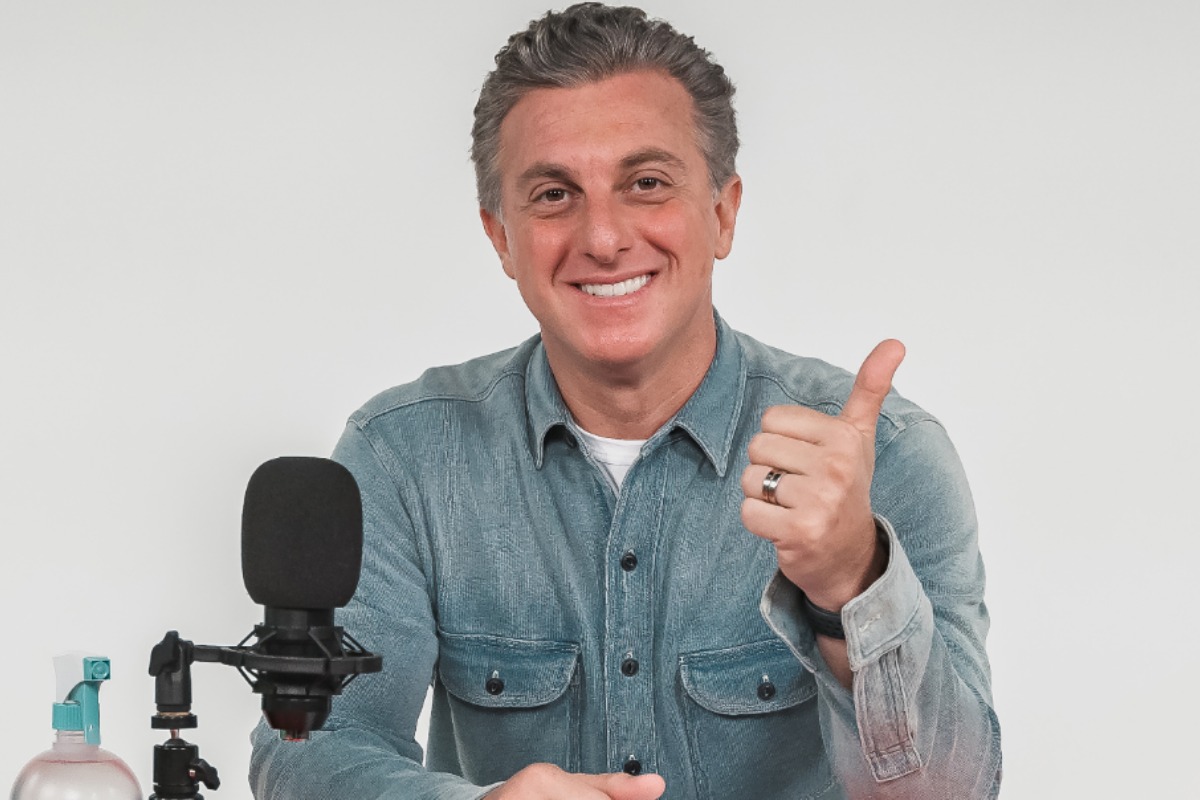 Foto mostra o apresentador de televisão Luciano Huck