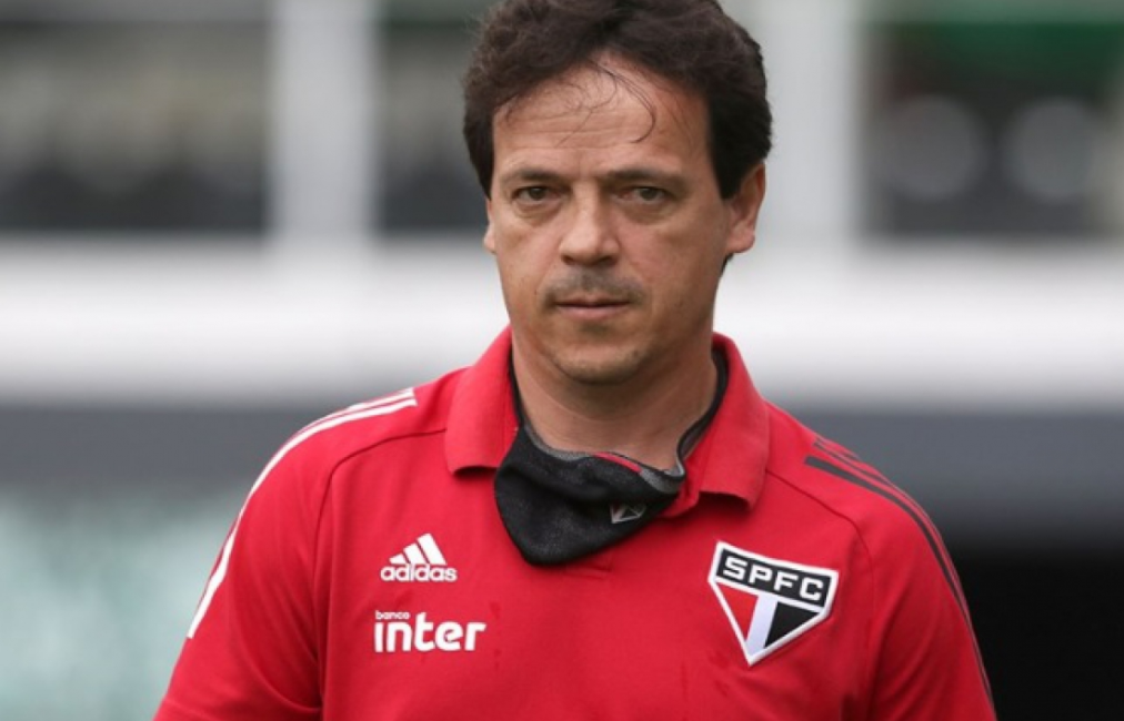 Sem vencer em 2021, Fernando Diniz está fora do São Paulo