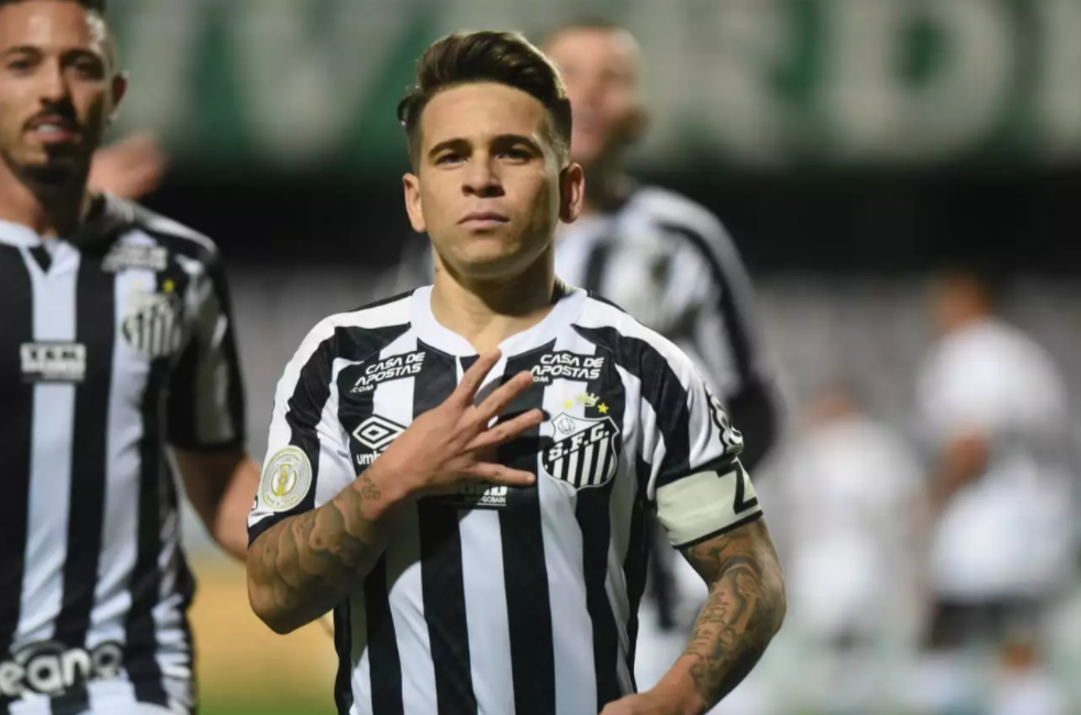 Saiba onde assistir o jogo entre Santos e Coritiba