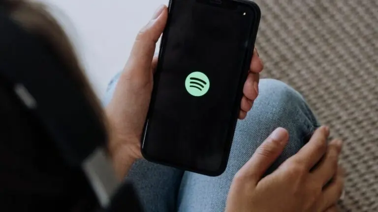 Spotify quer cobrar R$ 27 por exibição de shows virtuais na plataforma