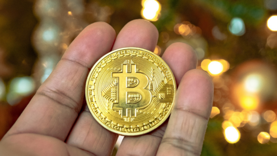 Bitcoin falha novamente, cai 4% enquanto ETH e LTC batem recorde