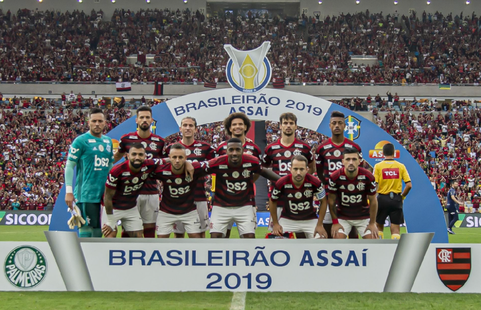 Atuais campeões, flamengo busca vencer o brasileirão pelo segundo ano seguido