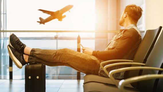 Viagens internacionais baratas: 7 destinos para conhecer gastando pouco