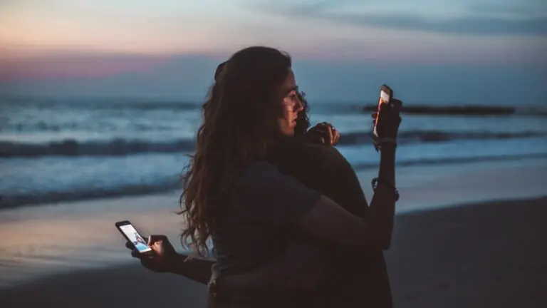 Conheça os sintomas do vício em redes sociais e como superar