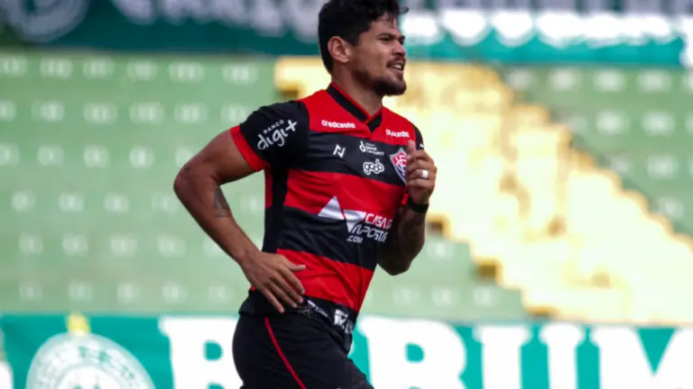 Vitória x Santa Cruz: onde assistir e escalações da Copa do Nordeste