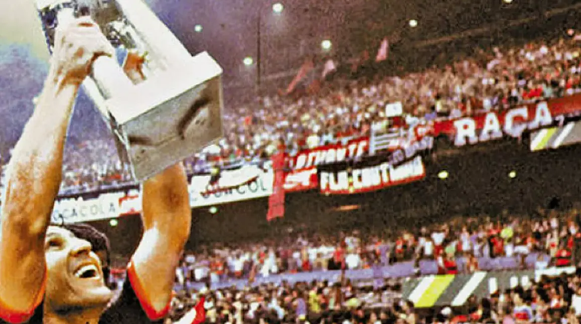 Zico é considerado o maior jogador da história do clube
