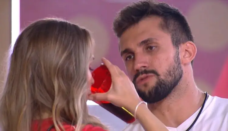 DR entre Carla e Arthur