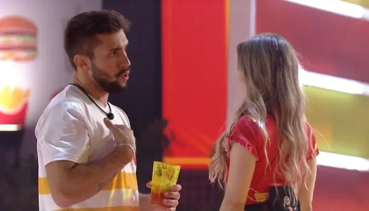 Carla Diaz e Arthur BBB21