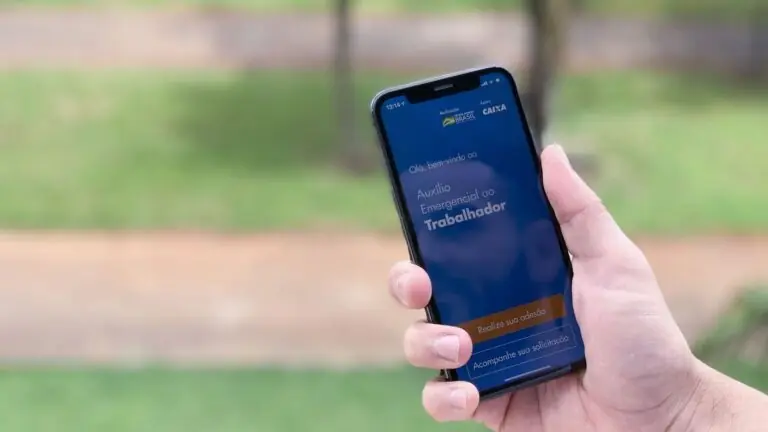 Veja como fazer a consulta do auxílio emergencial pelo celular