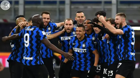 FOTOS: veja como ficou o novo escudo da Inter de Milão