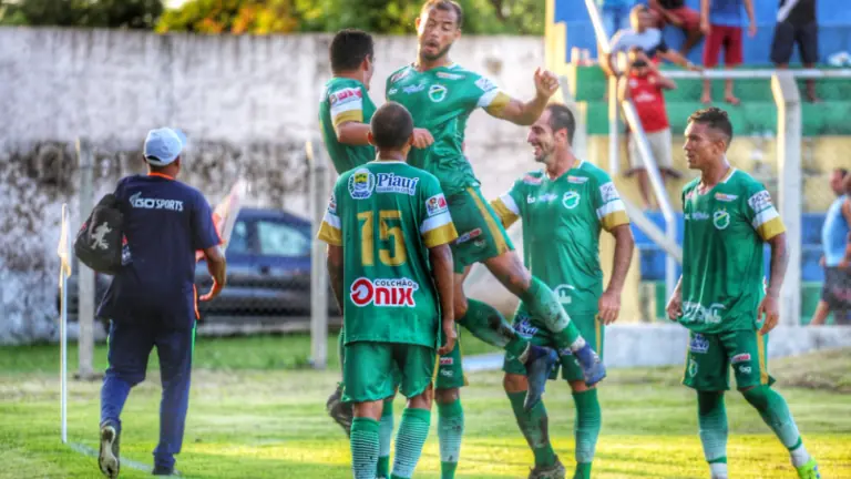 4 de Julho x Altos: onde assistir, horário e escalação (20/03)