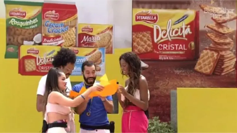 BBB21: Brothers se emocionam e choram com mensagens de fãs