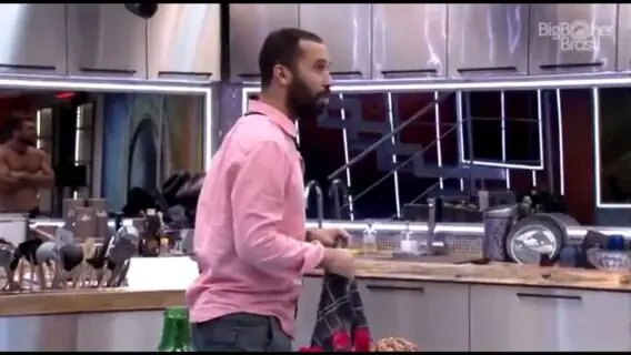 BBB21: após bronca, áudio do Big Boss vaza e surpreende brothers