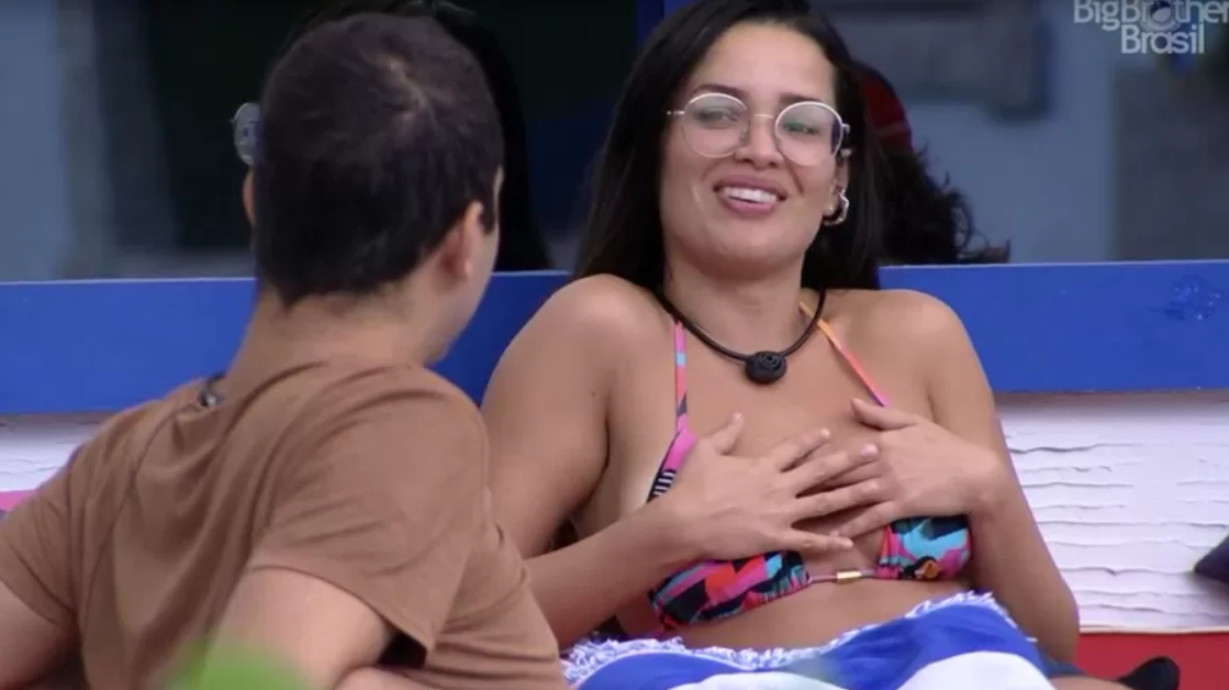 BBB21: Juliette e Gil fazem as pazes após a eliminação de Sarah Gil Juliette BBB21