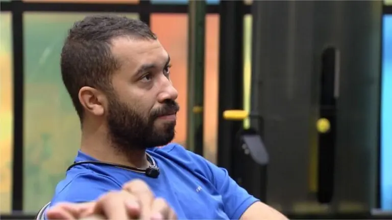 BBB21: Gilberto dança e chora ao mesmo tempo e viraliza