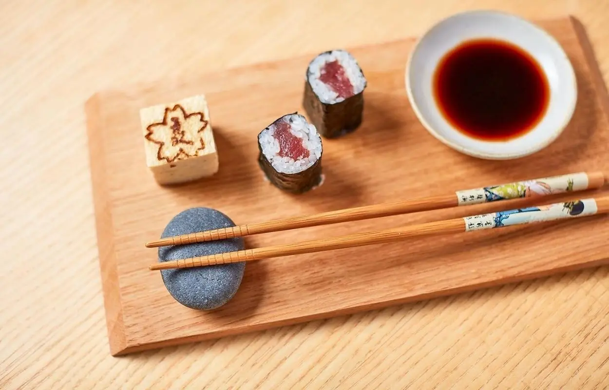 O restaurante Ryo é um dos únicos do Brasil a possuir duas estrelas pelo guia. Foto: Divulgação/Ryo