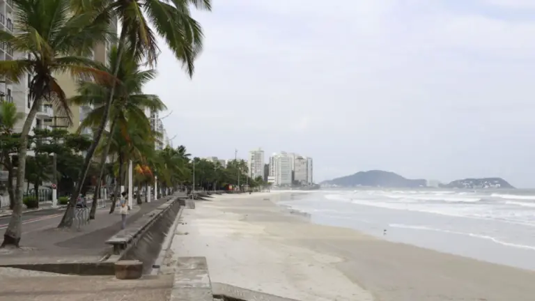 Previsão do tempo litoral paulista: final de semana será de chuva e calor