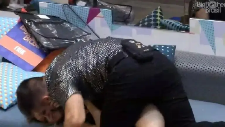 BBB21: Arthur diz estar arrependido por declarações a Carla