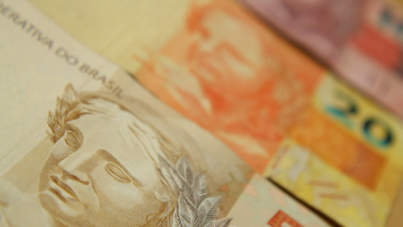 13º salário dos aposentados do INSS de 2021 deve ser antecipado