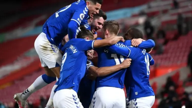 Everton x Southampton: onde assistir e possíveis escalações (01/03)