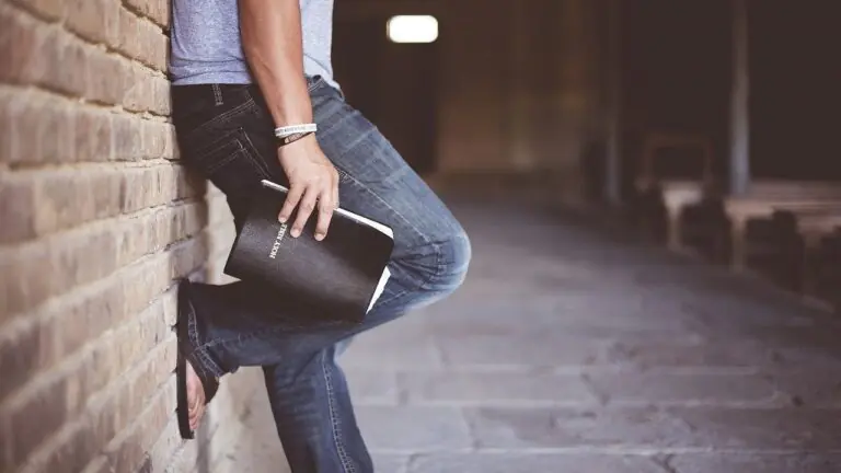 Aprenda o salmo 21 para atrair vitórias e prosperidade