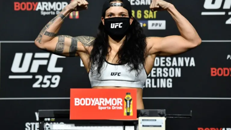 UFC 259: saiba onde assistir e quem lutará neste sábado (6/3/2021)