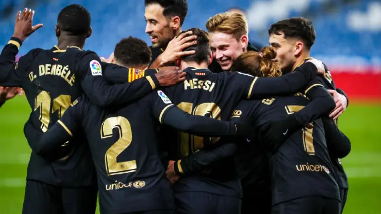 Barcelona goleia Real Sociedad em jogo de recorde de Messi; veja os gols