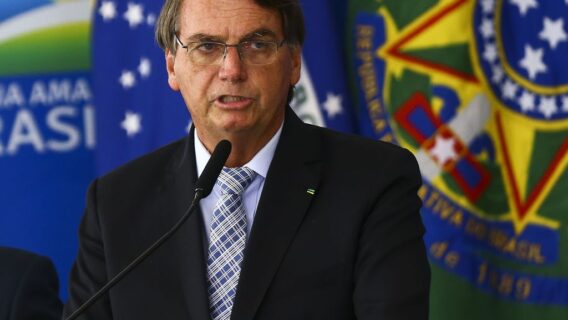 10 vezes que Jair Bolsonaro menosprezou a pandemia de Covid-19