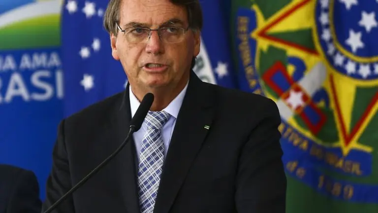 10 vezes que Jair Bolsonaro menosprezou a pandemia de Covid-19