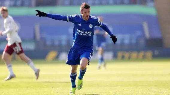 Burnley x Leicester: onde assistir ao jogo do Campeonato Inglês (03/03)