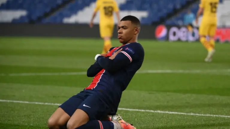 Mbappé vai sair do PSG? Veja as mudanças com a chegada de Messi