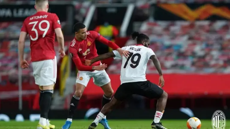 Milan x Manchester United hoje (18/03): onde assistir e horário