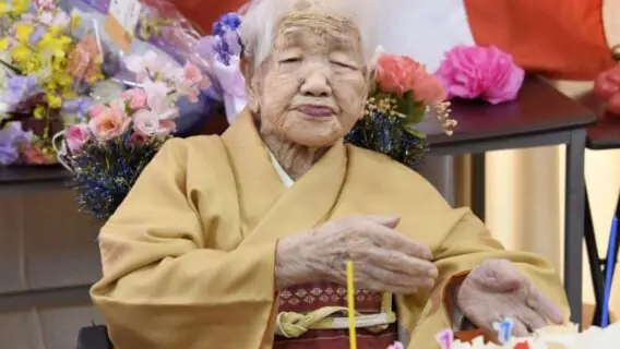 Saiba quem é a mulher mais velha do mundo a carregar tocha olímpica