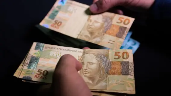 Saque antecipado Auxílio Emergencial: veja quando você vai receber