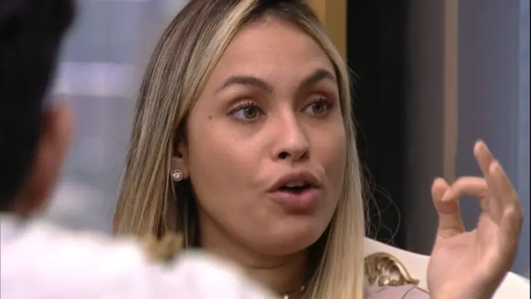 BBB21: em nova polêmica, Sarah é acusada de gordofobia